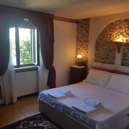 B&B Da Paolo Con Vista Lago Di Garda ซานเซโน ดี มอนตาญญา ภายนอก รูปภาพ