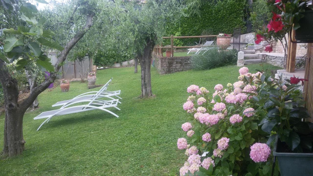 B&B Da Paolo Con Vista Lago Di Garda ซานเซโน ดี มอนตาญญา ภายนอก รูปภาพ