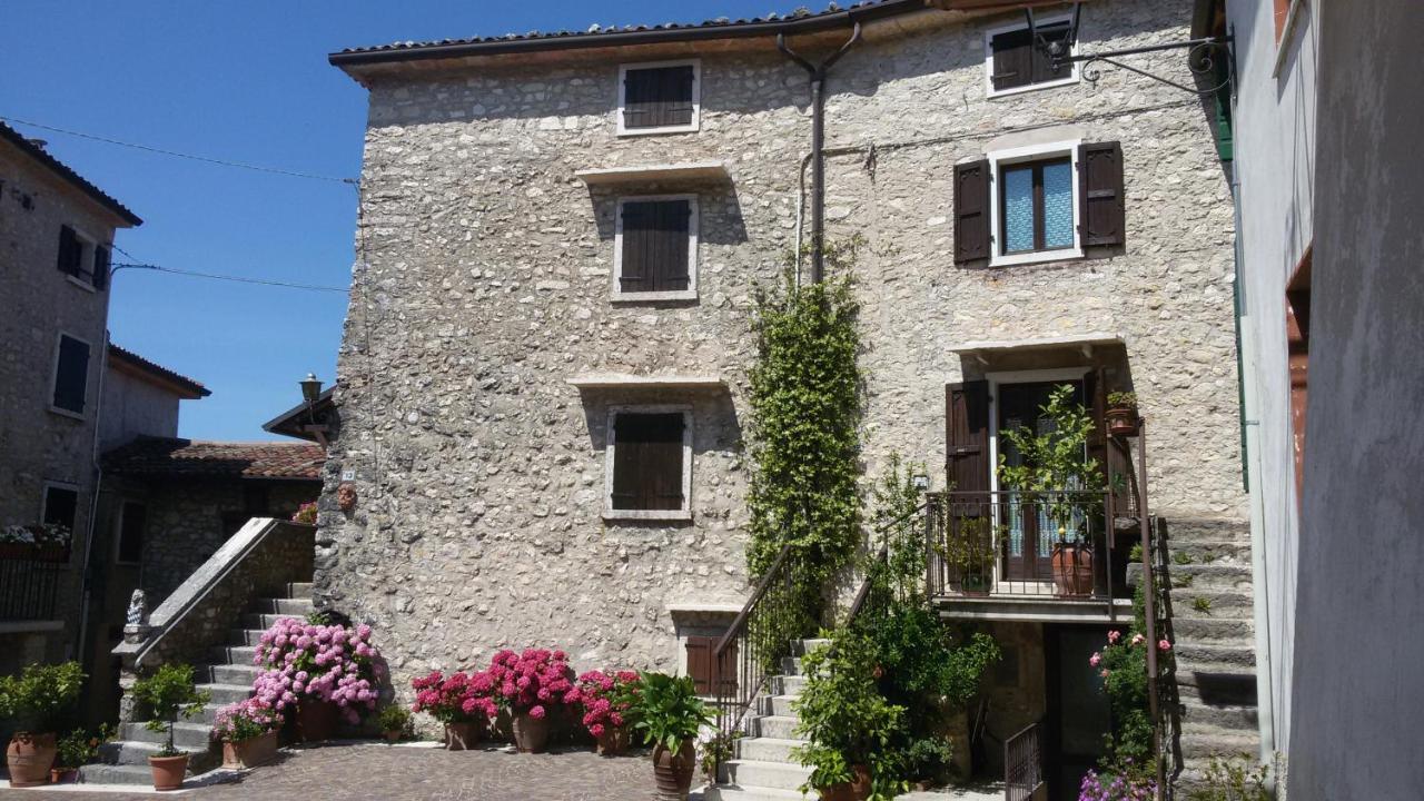 B&B Da Paolo Con Vista Lago Di Garda ซานเซโน ดี มอนตาญญา ภายนอก รูปภาพ