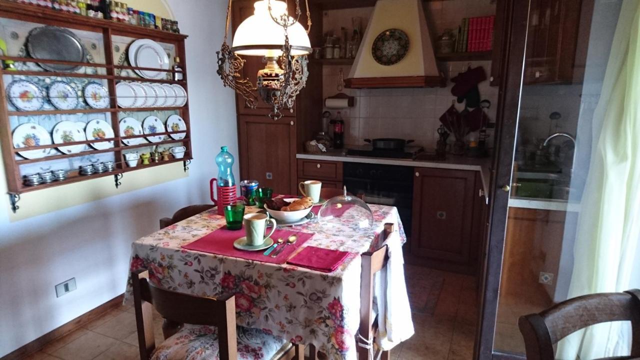 B&B Da Paolo Con Vista Lago Di Garda ซานเซโน ดี มอนตาญญา ภายนอก รูปภาพ