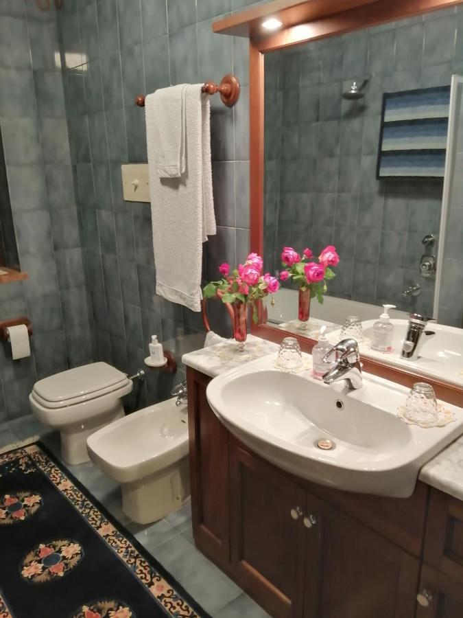 B&B Da Paolo Con Vista Lago Di Garda ซานเซโน ดี มอนตาญญา ภายนอก รูปภาพ