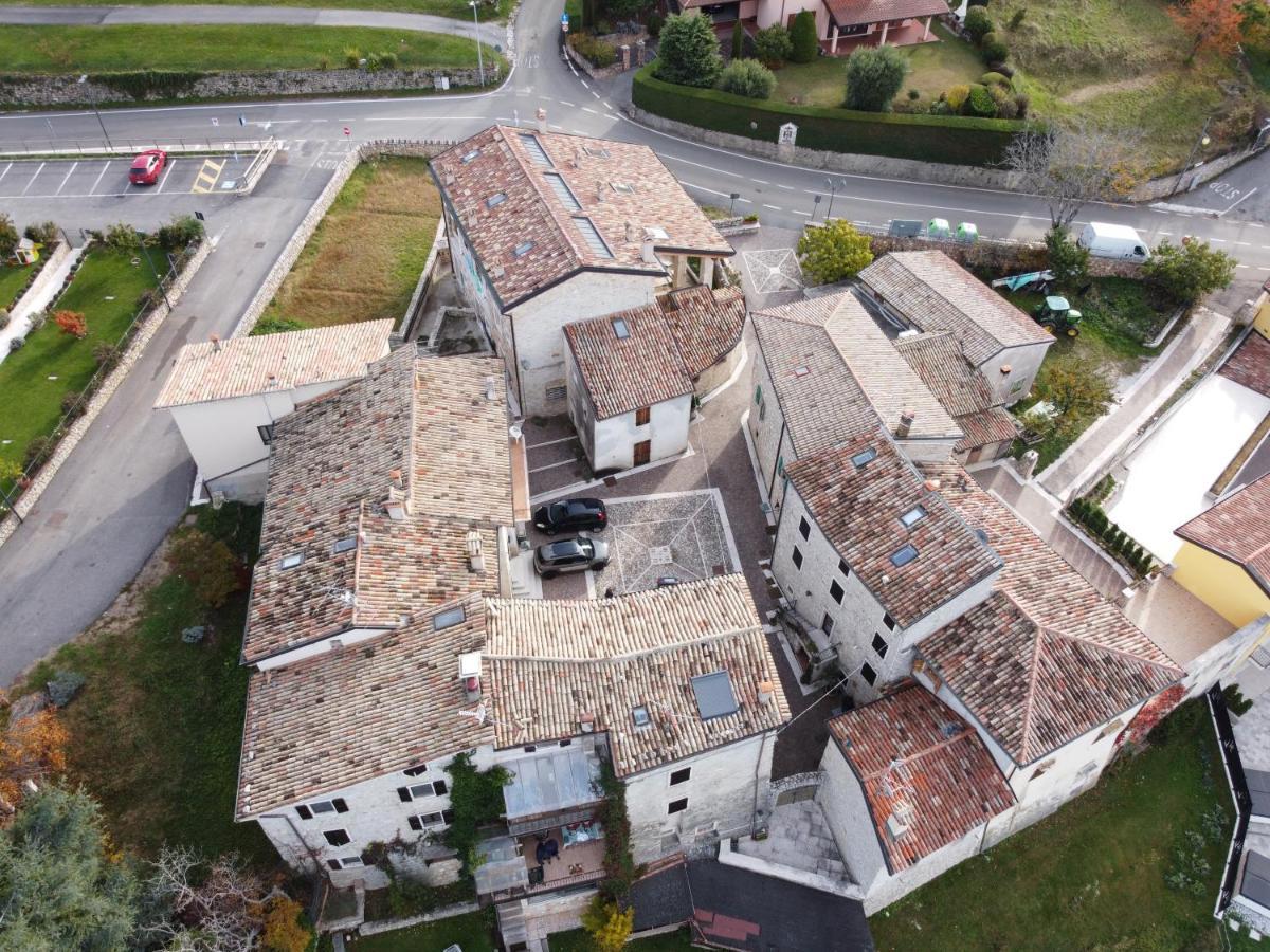 B&B Da Paolo Con Vista Lago Di Garda ซานเซโน ดี มอนตาญญา ภายนอก รูปภาพ