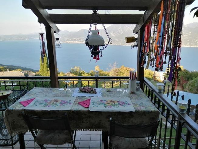 B&B Da Paolo Con Vista Lago Di Garda ซานเซโน ดี มอนตาญญา ภายนอก รูปภาพ
