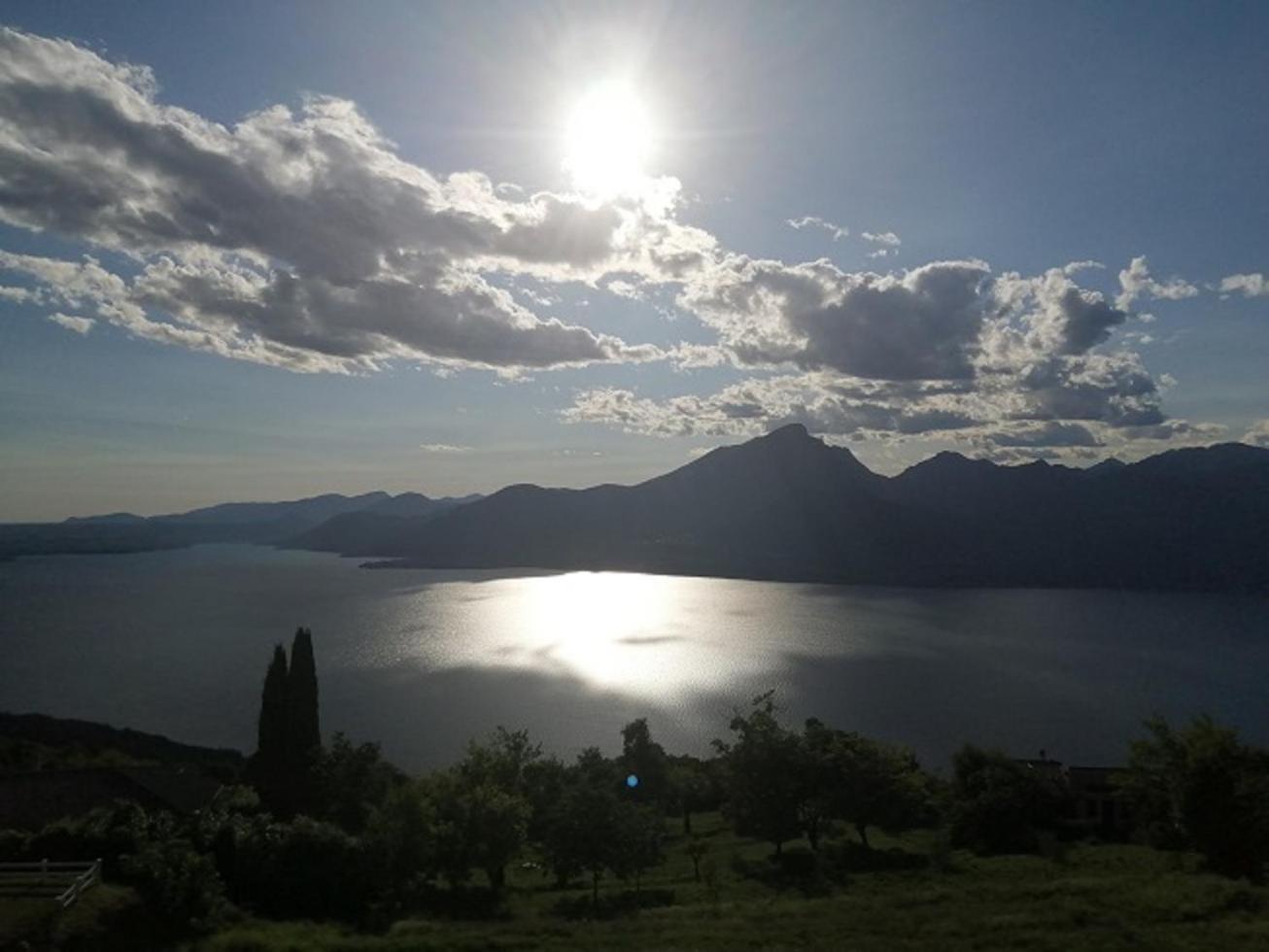 B&B Da Paolo Con Vista Lago Di Garda ซานเซโน ดี มอนตาญญา ภายนอก รูปภาพ