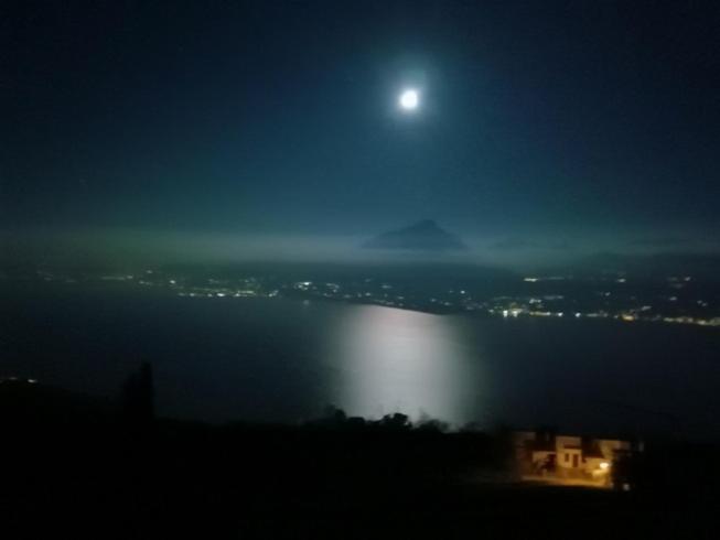 B&B Da Paolo Con Vista Lago Di Garda ซานเซโน ดี มอนตาญญา ภายนอก รูปภาพ